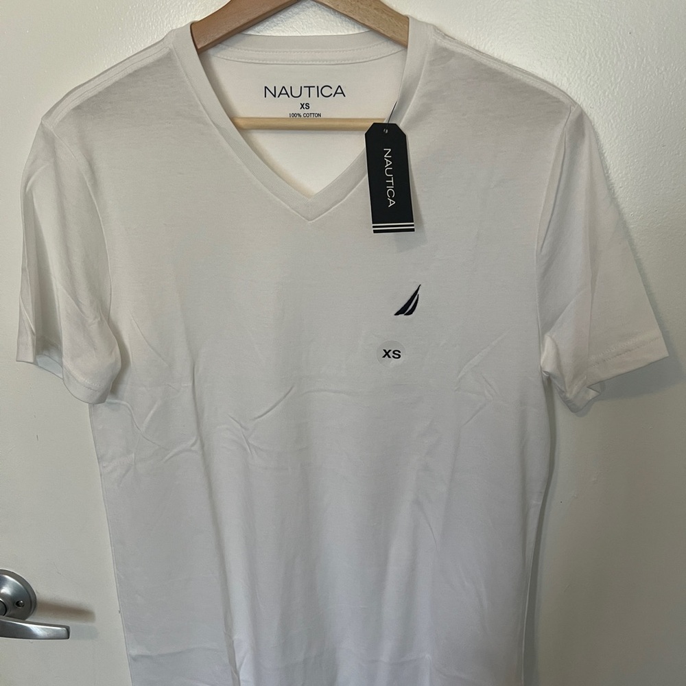 Nautica Men's White V-Neck T-Shirt